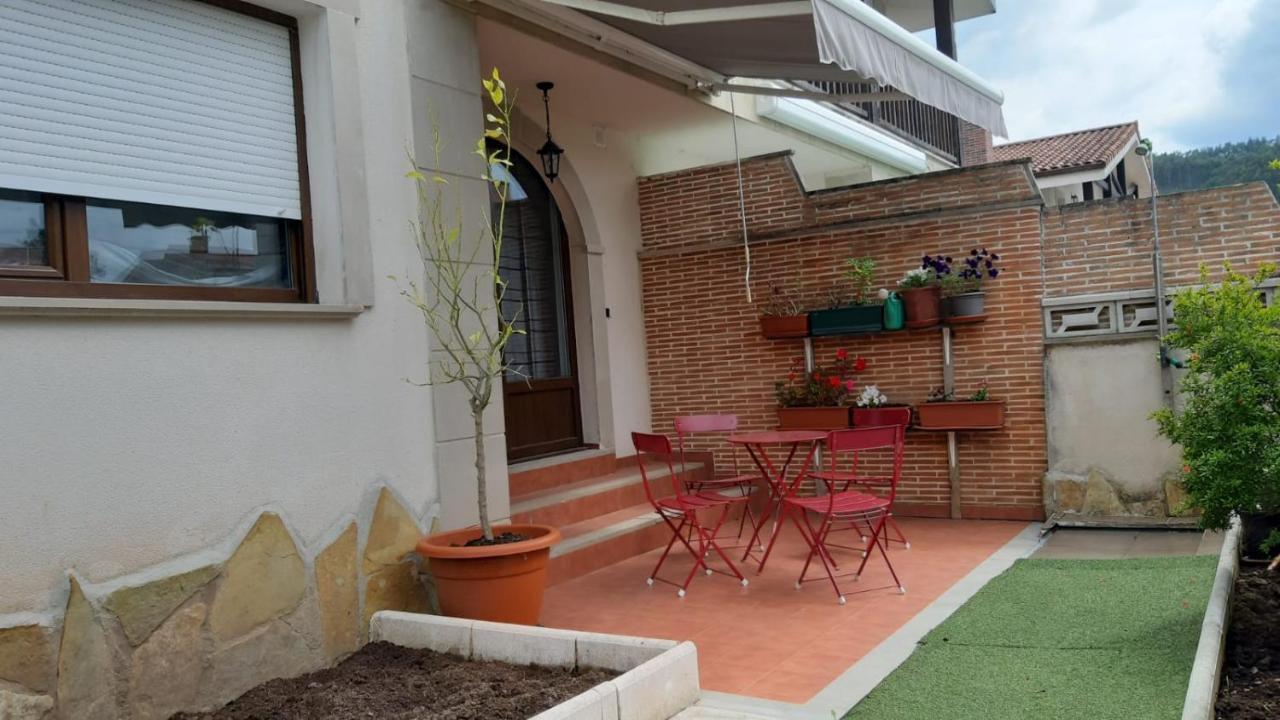 Preciosa Casa Tranquila Villa Ampuero Exterior photo